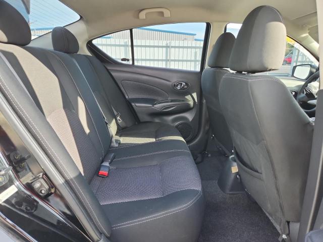 3N1CN7AP7KL879783 - 2019 NISSAN VERSA S 黑色 照片 10