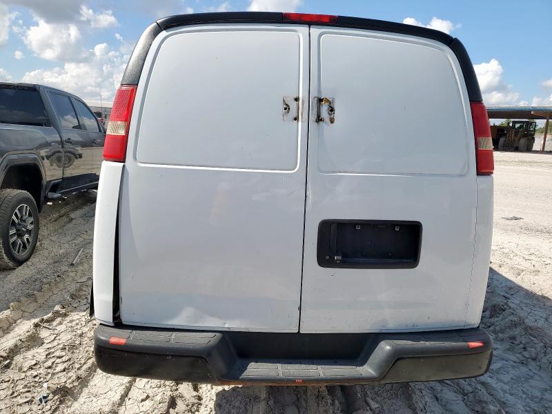 1GCWGFCF8F1154130 - 2015 CHEVROLET EXPRESS G2 WHITE photo 6