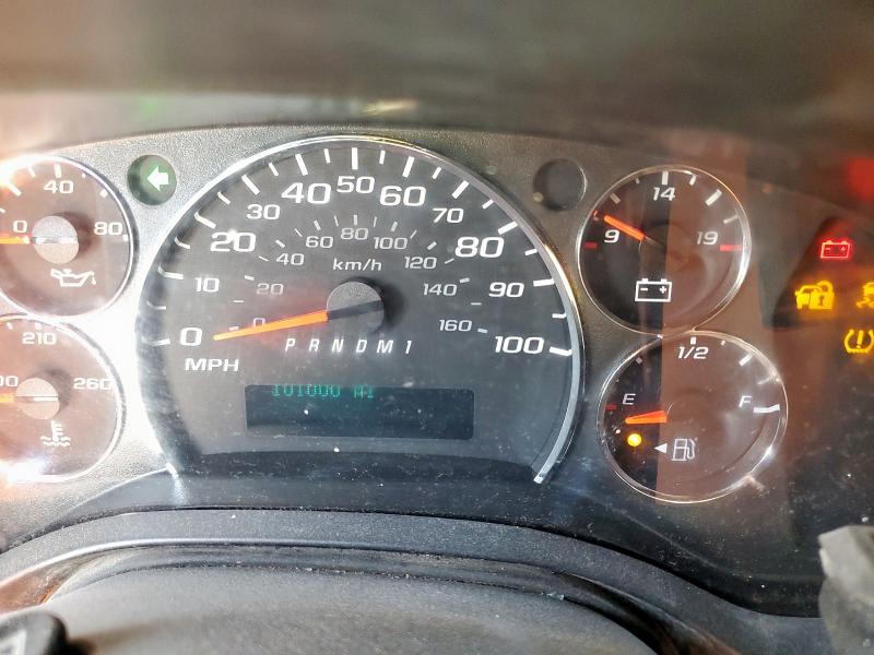 1GCWGFCF8F1154130 - 2015 CHEVROLET EXPRESS G2 WHITE photo 9