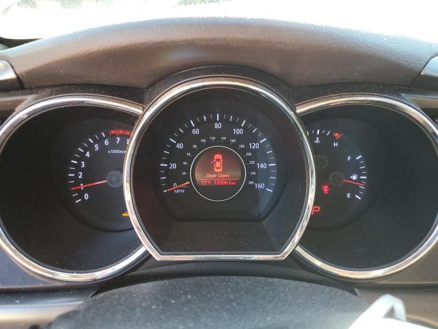 5XXGM4A70DG242765 - 2013 KIA OPTIMA LX Weiß Foto 9