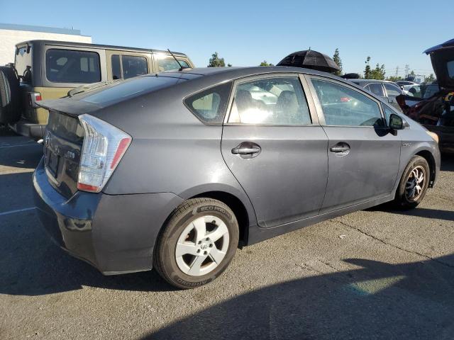 JTDKN3DU3B0303933 - 2011 TOYOTA PRIUS GRAY photo 3