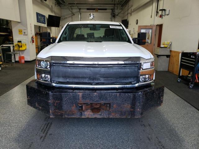 1GB1KUEGXFF652291 - 2015 CHEVROLET SILVERADO K2500 HEAVY DUTY WHITE photo 5