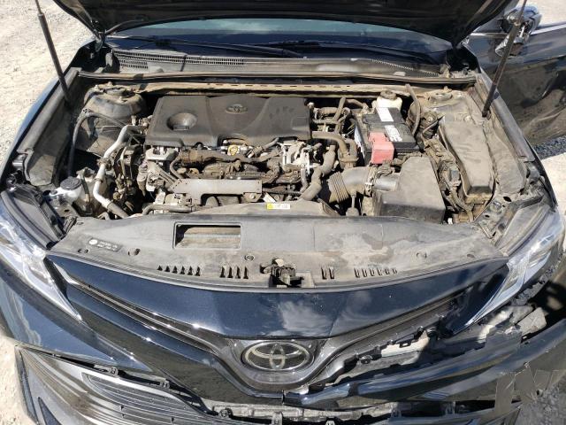 4T1B11HK1JU613963 - 2018 TOYOTA CAMRY L BLACK photo 11