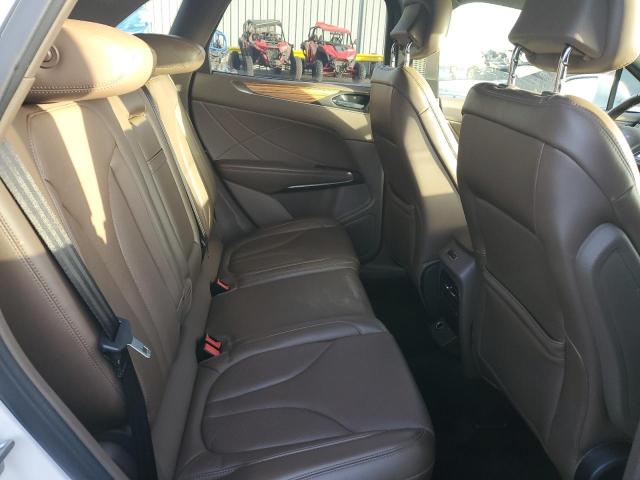 5LMTJ3DH8GUJ19051 - 2016 LINCOLN MKC RESERVE Білий фото 10