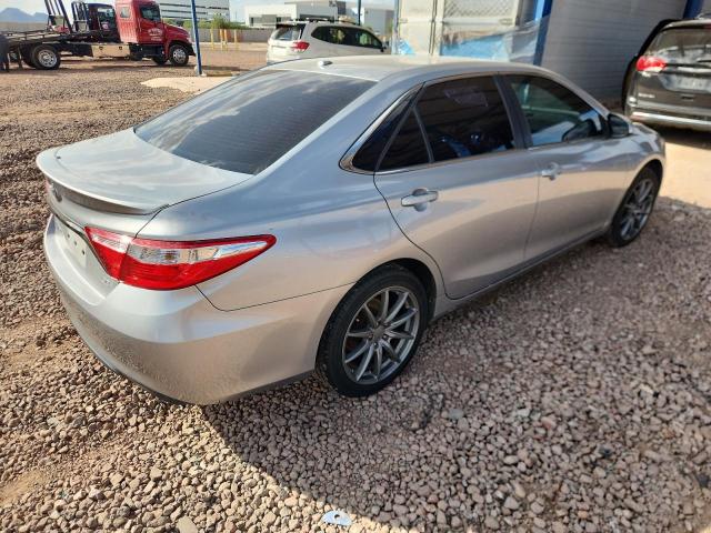 4T1BF1FK2FU059618 - 2015 TOYOTA CAMRY LE Gümüş foto 3