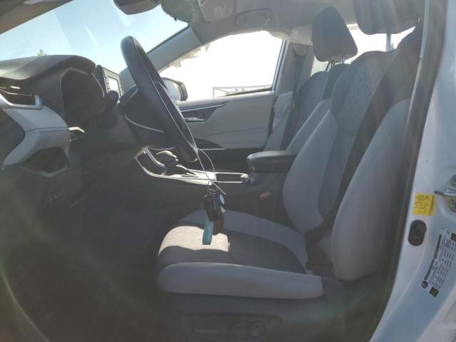 2T3W1RFV0MW167233 - 2021 TOYOTA RAV4 XLE WHITE photo 7