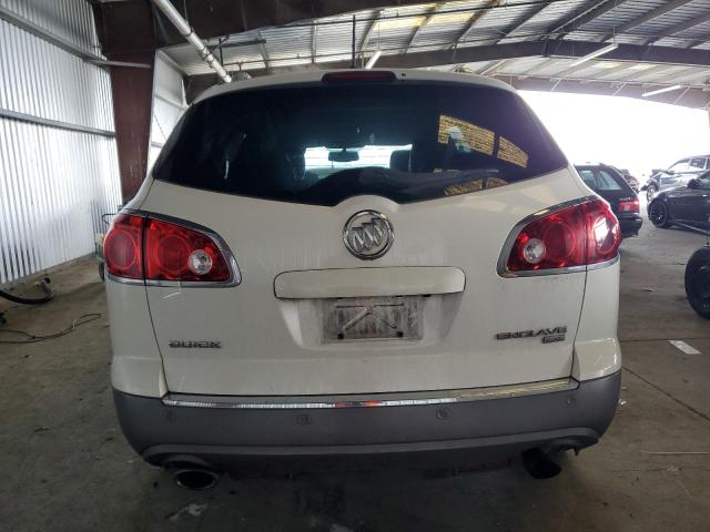 5GAKRBED8BJ105308 - 2011 BUICK ENCLAVE CXL WHITE photo 6