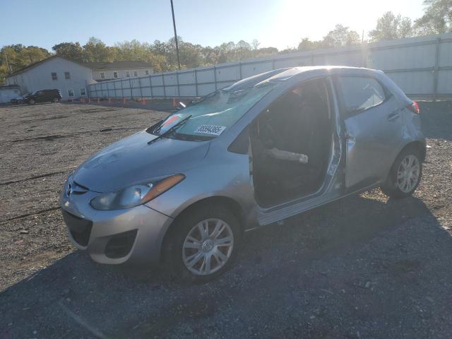 2013 MAZDA MAZDA2, 