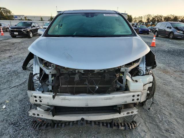 5TDYRKEC1MS010238 - 2021 TOYOTA SIENNA XLE فضي صورة 5