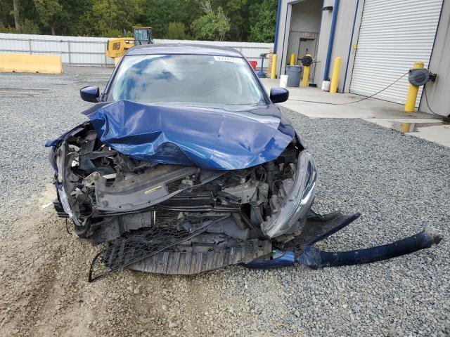 3N1AB7AP3JY267596 - 2018 NISSAN SENTRA S 蓝色 照片 5