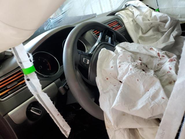 3VWD17AJ0FM341688 - 2015 VOLKSWAGEN JETTA SE RED photo 9