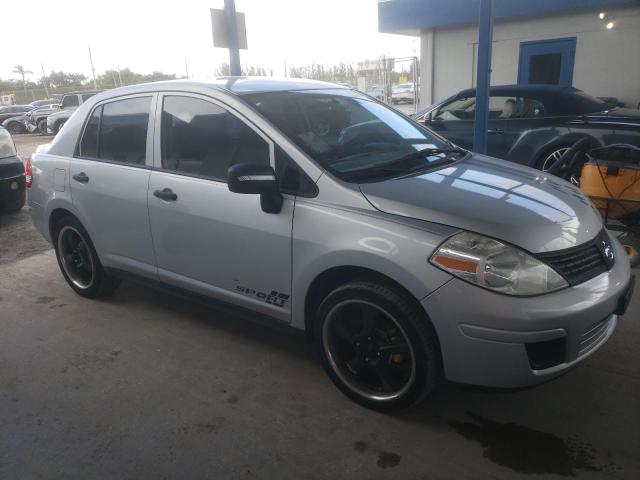 3N1CC1AP2BL382319 - 2011 NISSAN VERSA S Gümüş foto 4