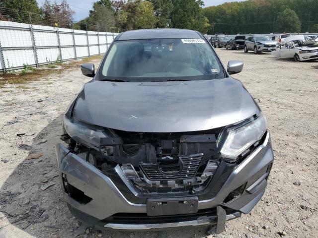 KNMAT2MV0JP502870 - 2018 NISSAN ROGUE S Մոխրագույն լուսանկար 5