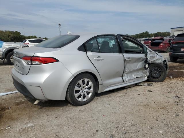 5YFB4MDE2RP154416 - 2024 TOYOTA COROLLA LE Gümüş foto 3