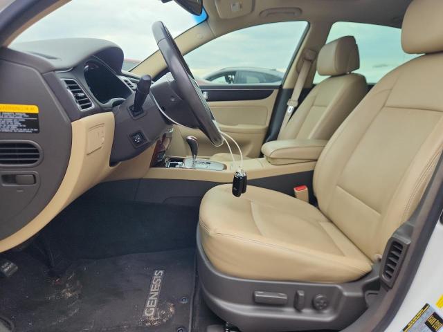 KMHGC4DD2DU222057 - 2013 HYUNDAI GENESIS 3.8L WHITE photo 7