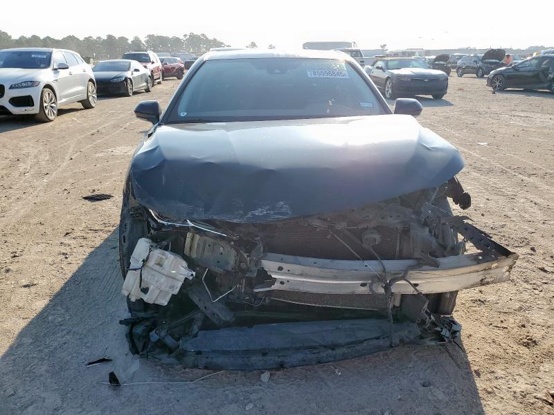 4T1B11HK4KU251001 - 2019 TOYOTA CAMRY L BLACK photo 5