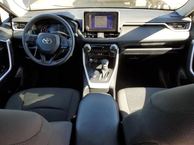 4T3LWRFV3RU128129 - 2024 TOYOTA RAV4 LE 灰色 照片 8