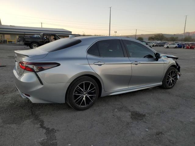 4T1G11AK5PU838377 - 2023 TOYOTA CAMRY SE NIGHT SHADE SILVER photo 3