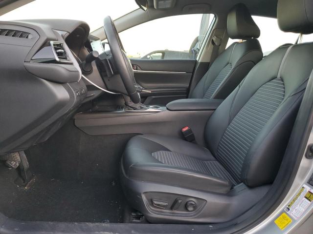 4T1G11AK5PU838377 - 2023 TOYOTA CAMRY SE NIGHT SHADE SILVER photo 7