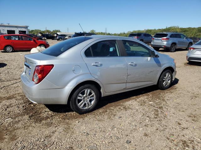 1G1JC5SH2F4160919 - 2015 CHEVROLET SONIC LT 银色 照片 3