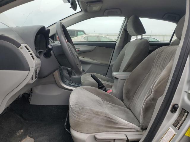 JTDBU4EE8DJ115969 - 2013 TOYOTA COROLLA BASE Gümüş fotoğraf 7