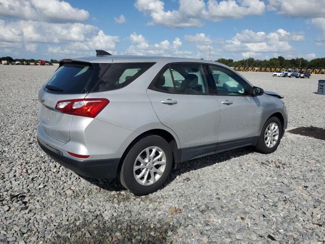 2GNAXHEV9J6320257 - 2018 CHEVROLET EQUINOX LS SILVER photo 3
