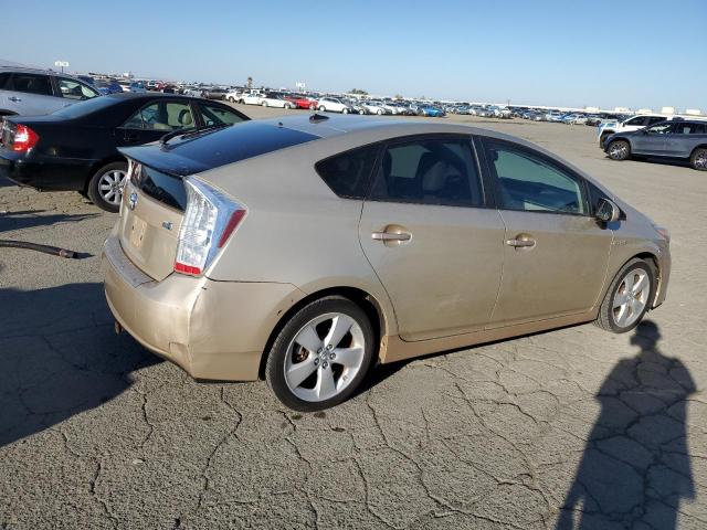 JTDKN3DU2B0309903 - 2011 TOYOTA PRIUS GOLD photo 3