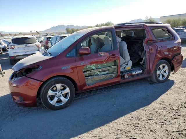 2013 TOYOTA SIENNA LE, 