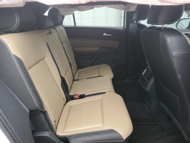 1V2HC2CA4NC215234 - 2022 VOLKSWAGEN ATLAS CROS SE WHITE photo 11