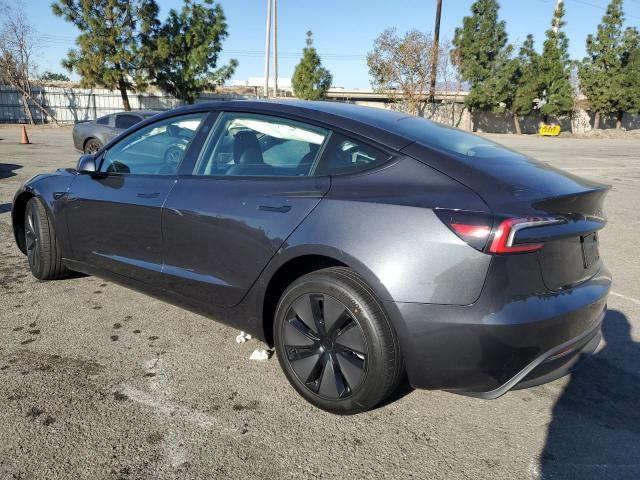 5YJ3E1EB4SF898010 - 2025 TESLA MODEL 3 Белый фото 2