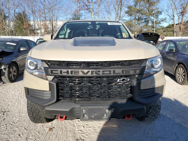 1GCGTEEN4M1287236 - 2021 CHEVROLET COLORADO ZR2 BEIGE photo 5