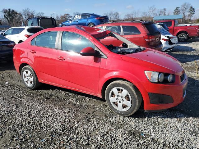 1G1JA5SH5E4155945 - 2014 CHEVROLET SONIC LS RED photo 4