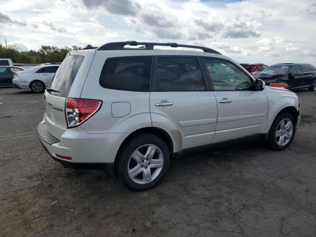 JF2SH6CC1AH716484 - 2010 SUBARU FORESTER 2.5X PREMIUM თეთრი ფოტო 3
