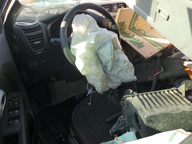 KNDJP3A50G7280838 - 2016 KIA SOUL + GRAY photo 8