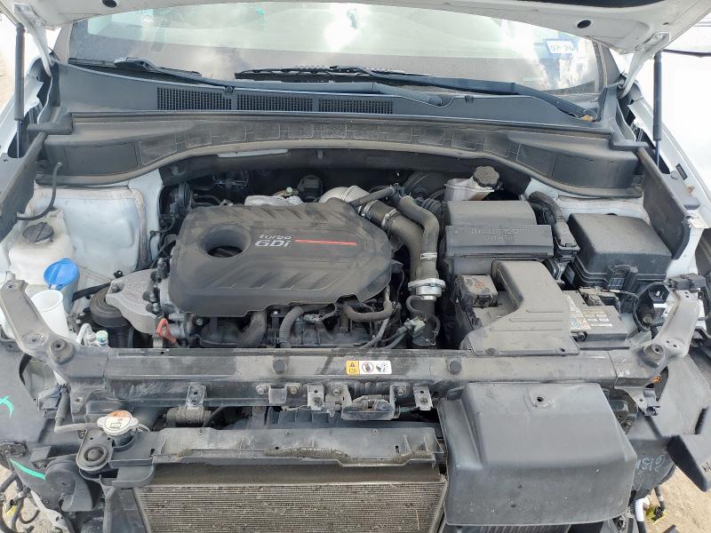 5NMZW4LA9JH067215 - 2018 HYUNDAI SANTA FE S WHITE photo 11