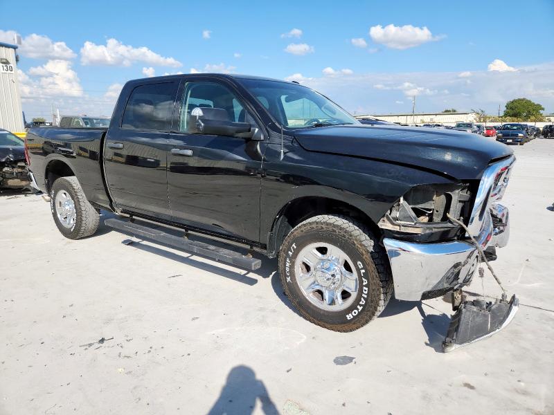 3C6UR4CLXJG363396 - 2018 RAM 2500 ST Սև լուսանկար 4