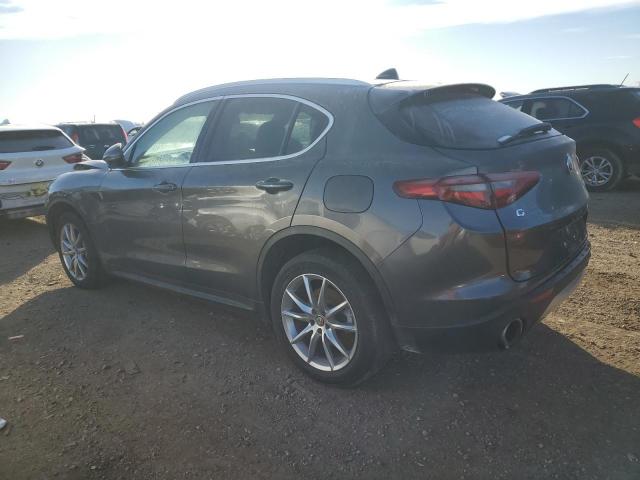 ZASPAKBN0K7C56432 - 2019 ALFA ROMEO STELVIO TI GRAY photo 2