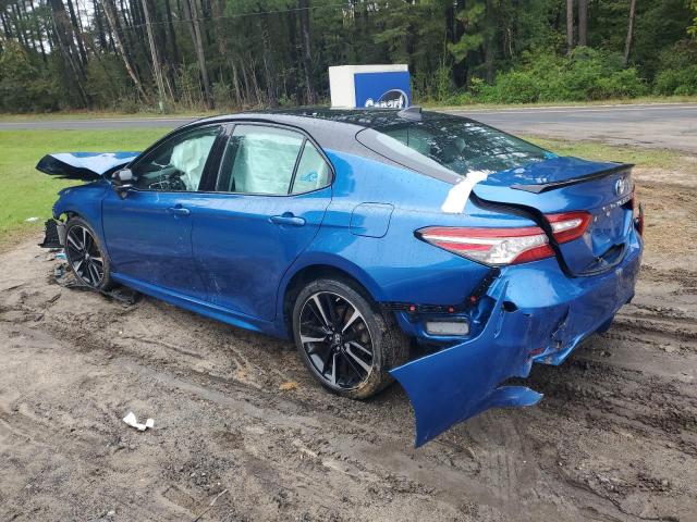 4T1B61HK0JU147072 - 2018 TOYOTA CAMRY XSE 蓝色 照片 2