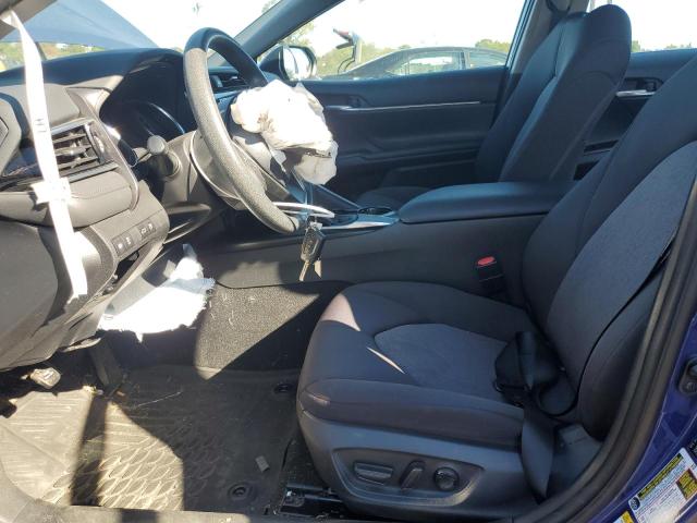 4T1B11HK6JU509033 - 2018 TOYOTA CAMRY L BLUE photo 7