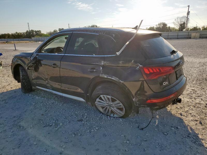 WA1BNAFY7J2218949 - 2018 AUDI Q5 PREMIUM PLUS BLACK photo 2