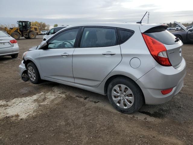 KMHCT5AEXFU220268 - 2015 HYUNDAI ACCENT GS Gümüş foto 2
