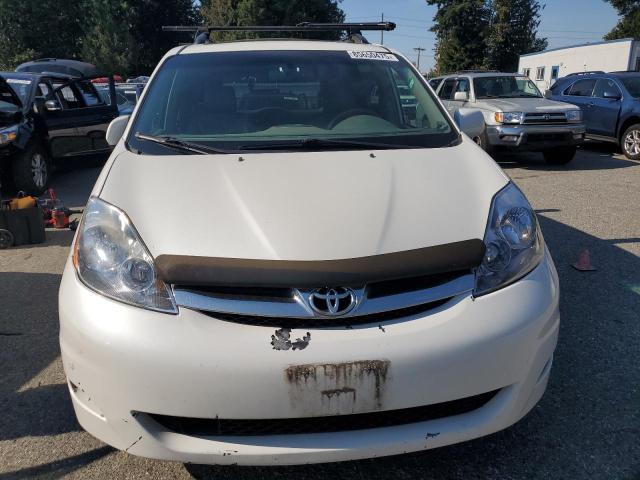 5TDBK22C87S005377 - 2007 TOYOTA SIENNA XLE WHITE photo 5