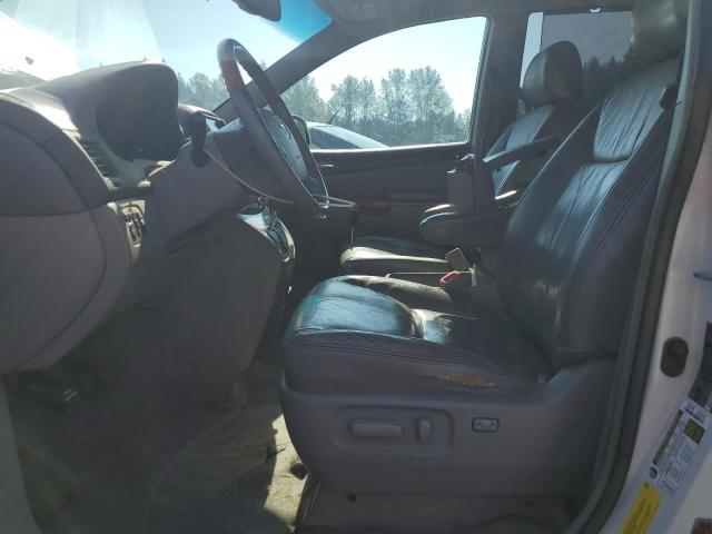 5TDBK22C87S005377 - 2007 TOYOTA SIENNA XLE WHITE photo 7