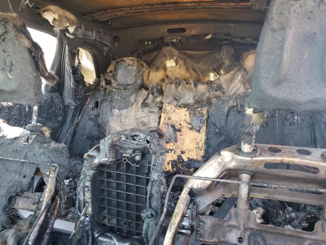 1C4PJLCB8KD485042 - 2019 JEEP CHEROKEE LATITUDE 棕色 照片 10