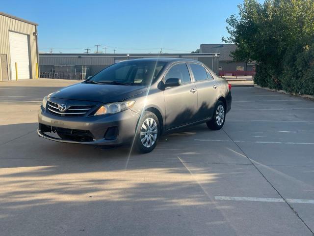 5YFBU4EEXDP076863 - 2013 TOYOTA COROLLA BASE Сірий фото 2