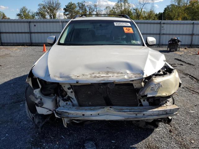 JF2SHAECXBH746651 - 2011 SUBARU FORESTER LIMITED WHITE photo 5