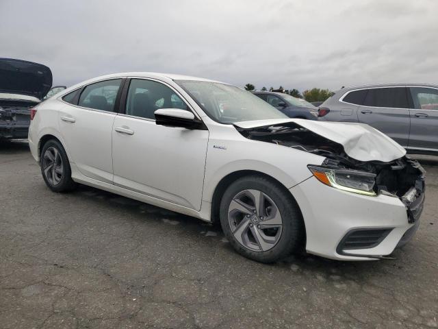 19XZE4F51KE029813 - 2019 HONDA INSIGHT EX WHITE photo 4