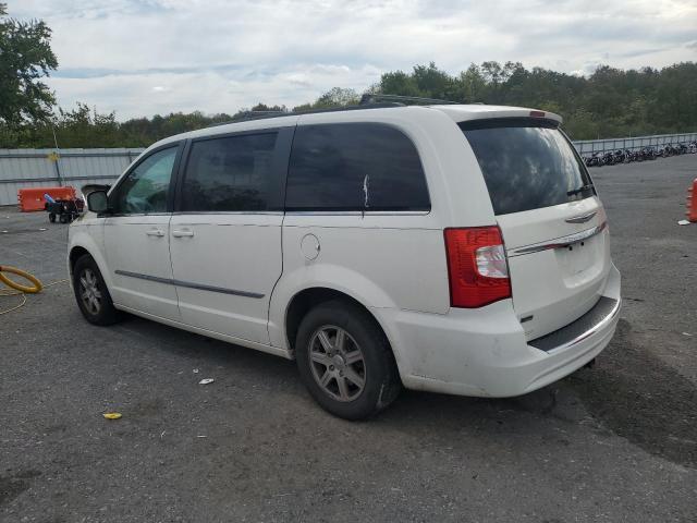 2C4RC1BG3DR583092 - 2013 CHRYSLER TOWN & COU TOURING WHITE photo 2