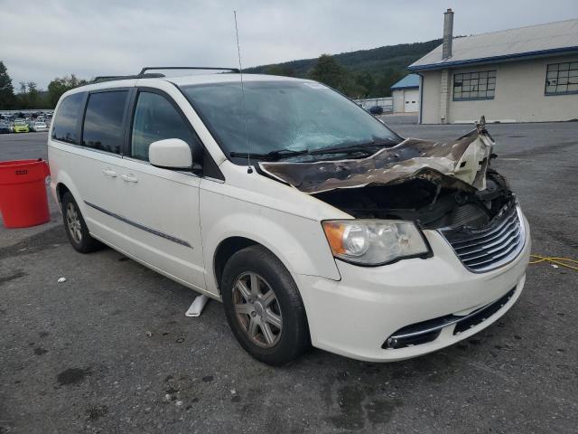 2C4RC1BG3DR583092 - 2013 CHRYSLER TOWN & COU TOURING WHITE photo 4