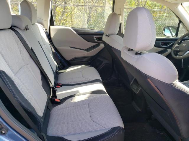 JF2SKADC6LH473566 - 2020 SUBARU FORESTER BLUE photo 11